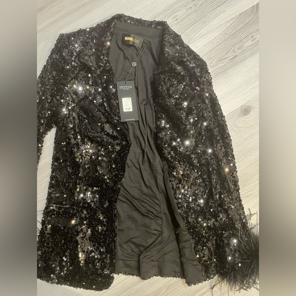 Black Sequin Blazer with Feather Cuffs - Picture 6 of 15